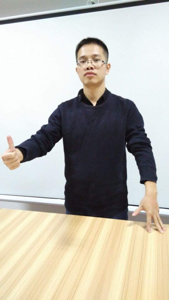 郭輝雄  創始人